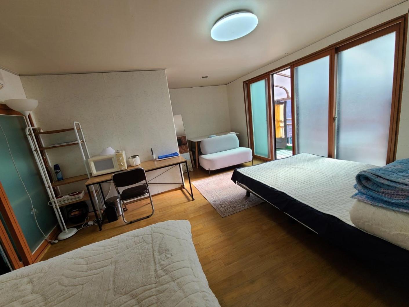 White House Seoul Hotel Exterior photo